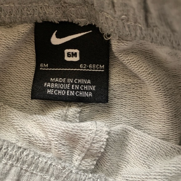 Nike 6month onesie outfit - Picture 5 of 6